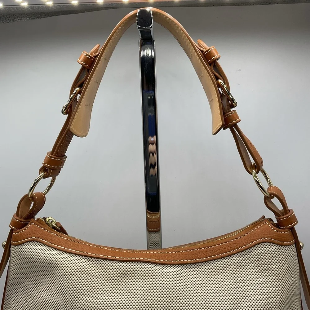 Dooney and Bourke Purse - Picture 3 of 6